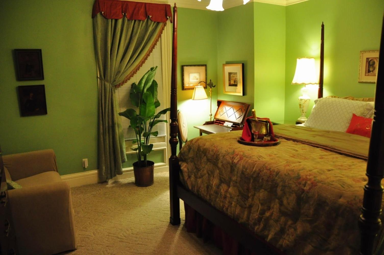 Arbor View House Bed And Breakfast East Marion Экстерьер фото
