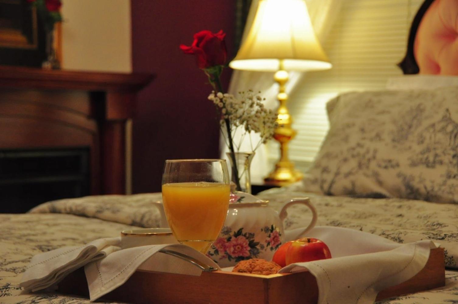 Arbor View House Bed And Breakfast East Marion Экстерьер фото