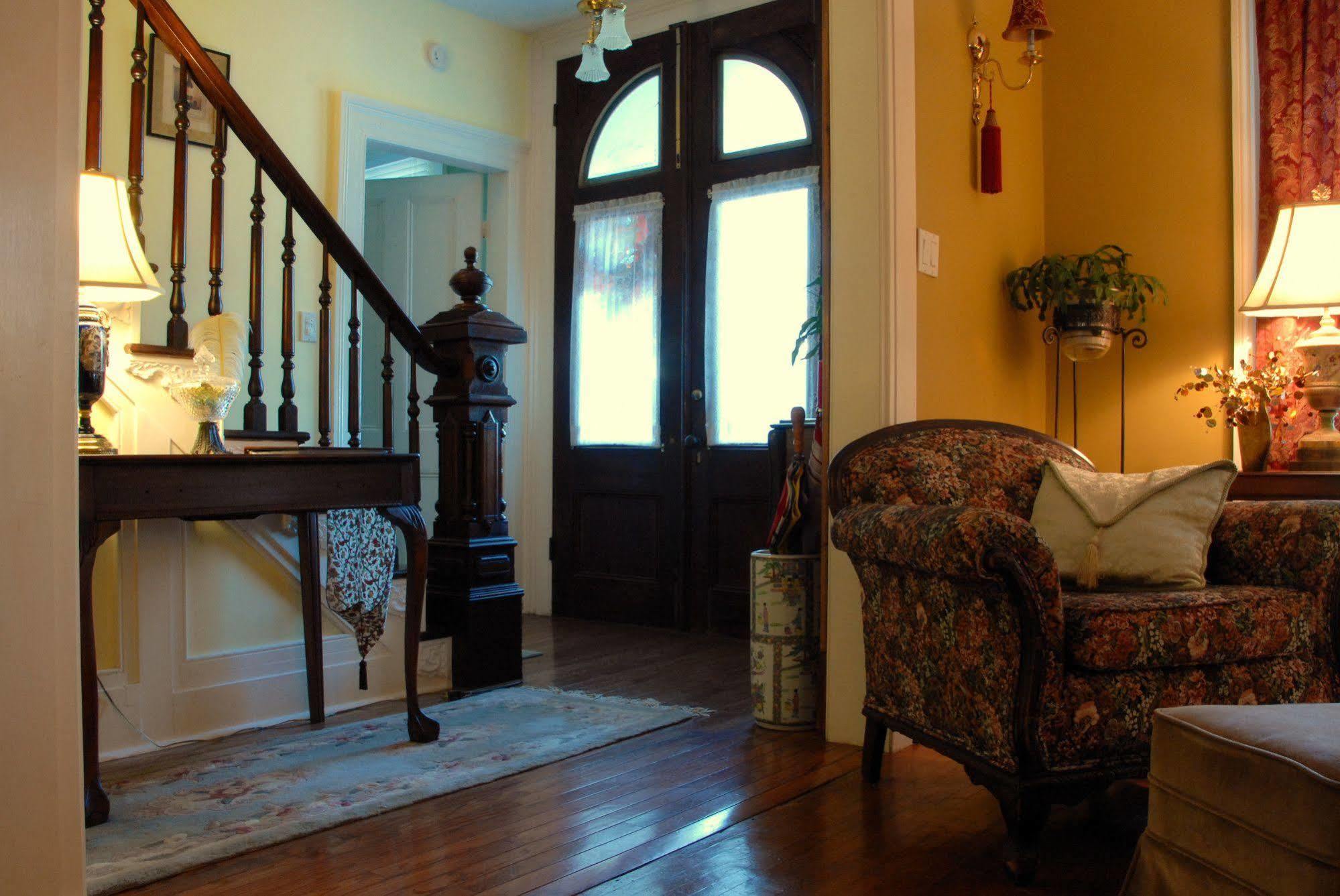 Arbor View House Bed And Breakfast East Marion Экстерьер фото